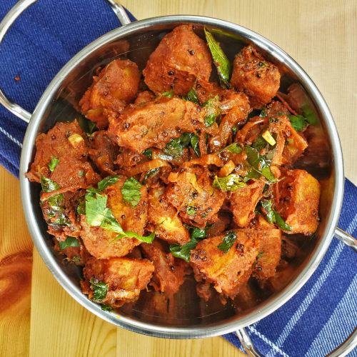 Try this easy Indian vegan Bombay potatoes (Bombay Aloo) recipe. Easy to make and packed with the flavor of aromatic spices.