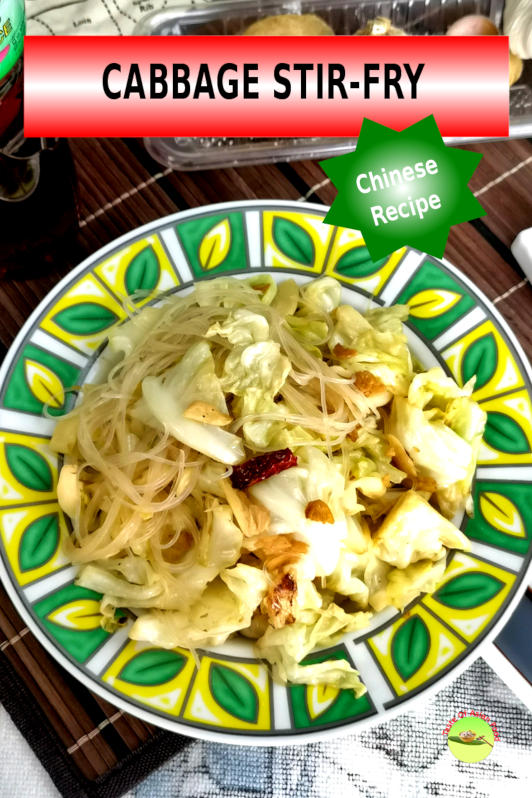 This cabbage stir-fry recipe involves only a few ingredients, which is ideal for a quick and easy home-cooked meal. Once the cabbage is stir-fried with garlic and dried shrimp, the aroma will permeate the kitchen and drift into the dining room.