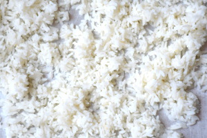 dry the rice for frying