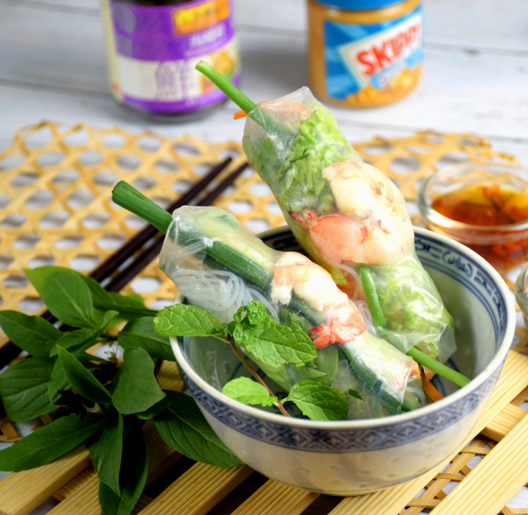 vietnamese rice paper roll