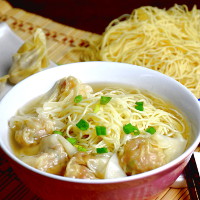 Cantonese style wonton and wonton soup