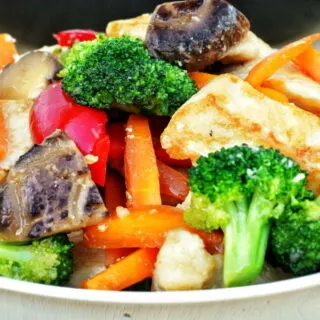 Ginger chicken stir-fry featured image